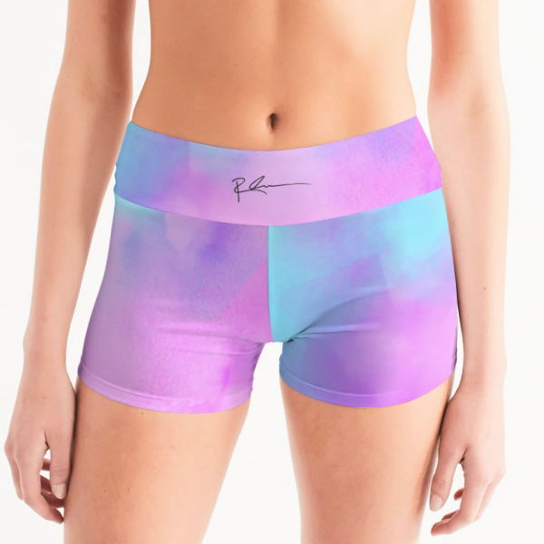 “LIFE IN COLOR” – WOMEN’S MID-RISE YOGA SHORTS